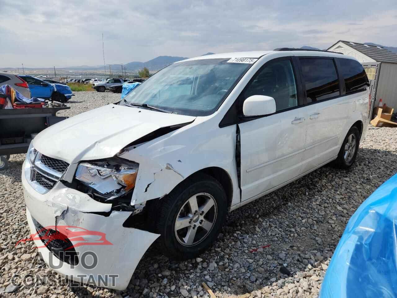 DODGE CARAVAN 2011 - 2D4RN3DG1BR627562