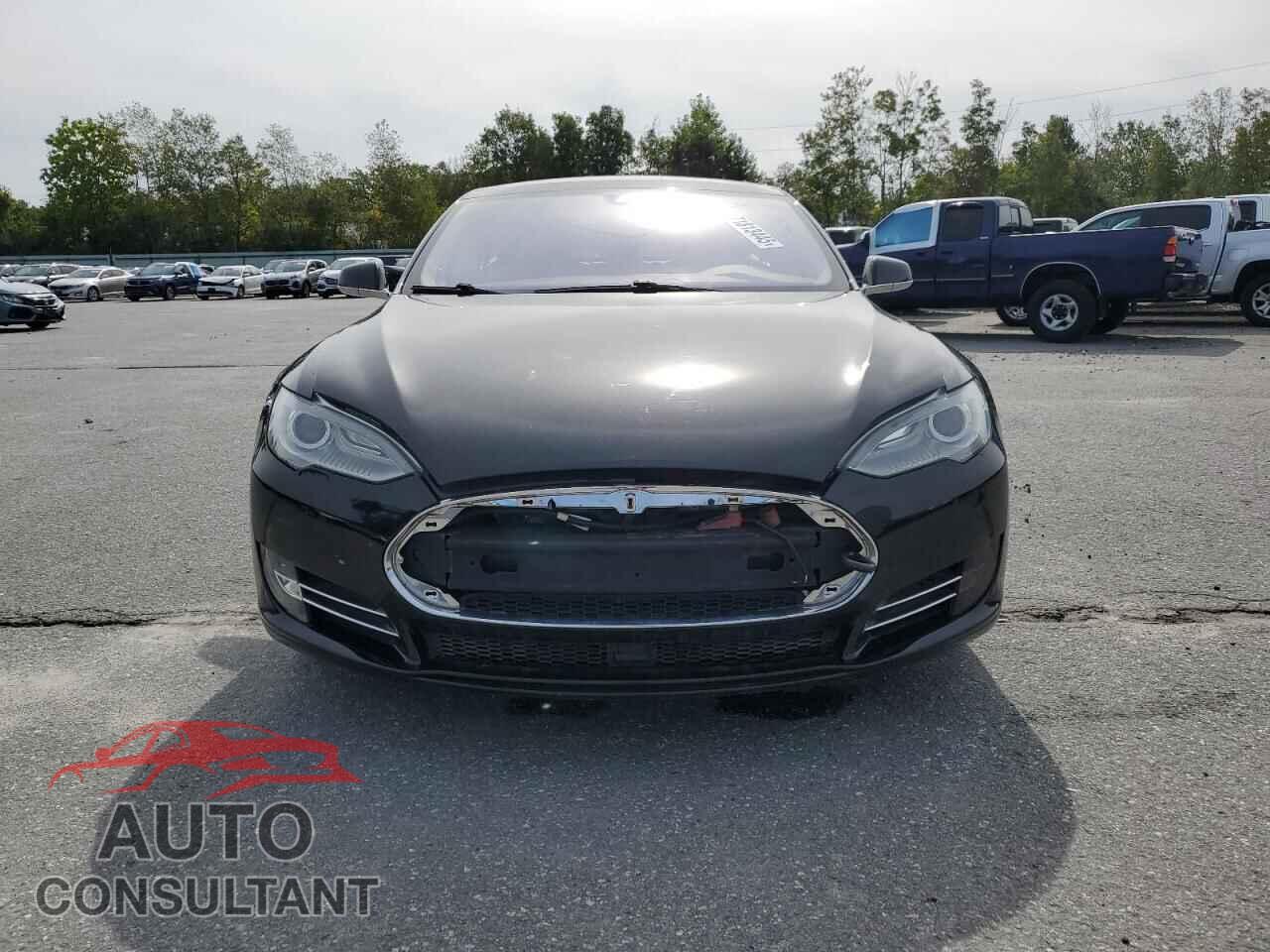 TESLA MODEL S 2014 - 5YJSA1H10EFP65243