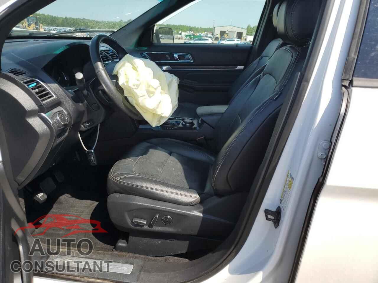FORD EXPLORER 2017 - 1FM5K8FH0HGA11512