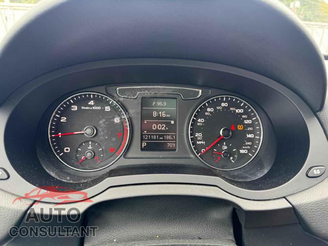 AUDI Q3 2017 - WA1ECCFS2HR013714