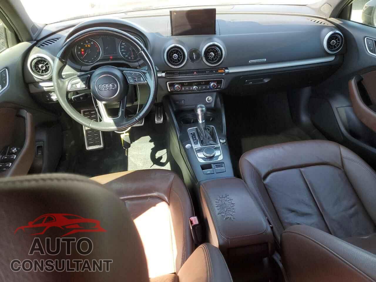 AUDI A3 2017 - WAUAUGFF0H1037632