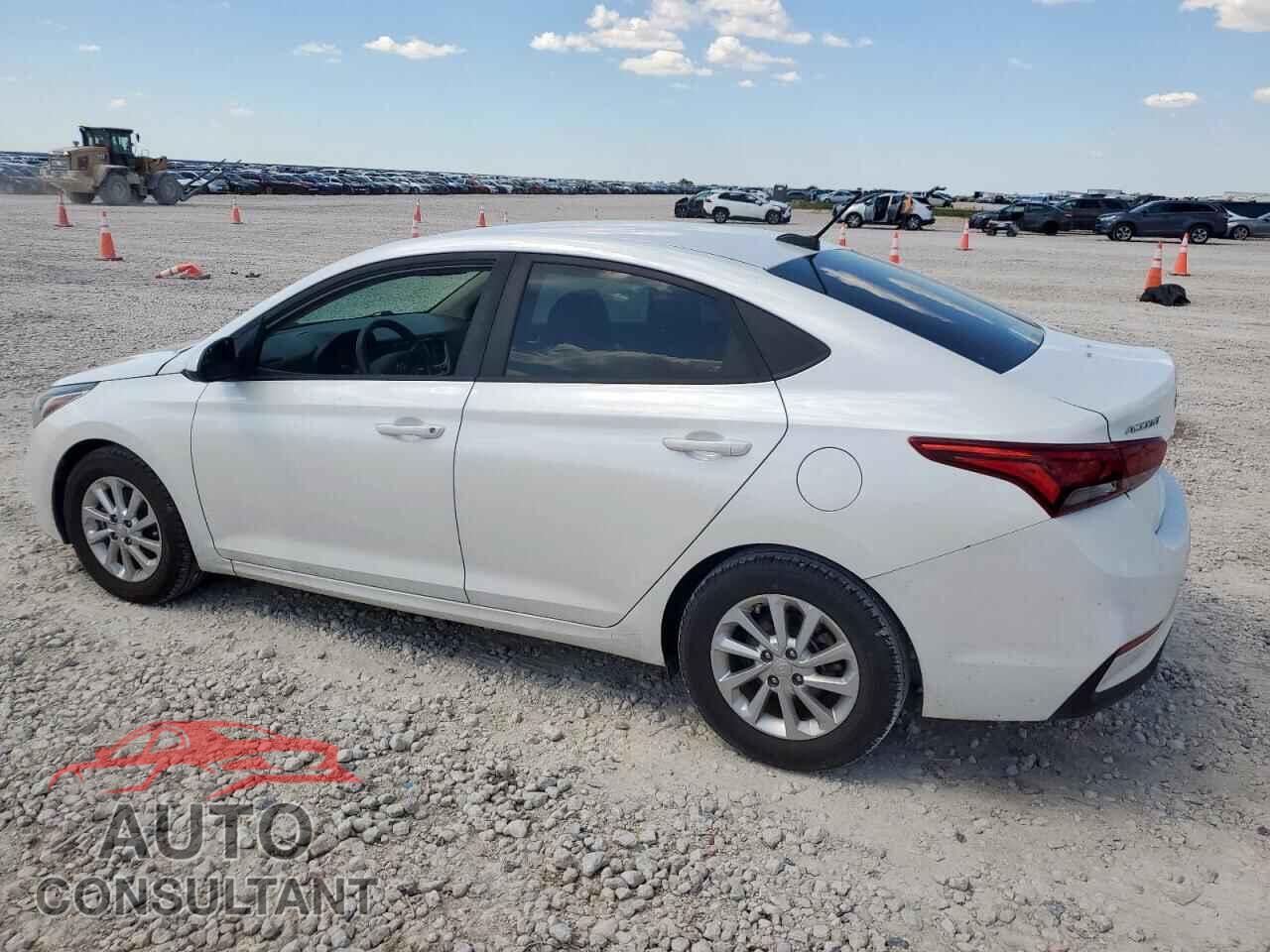 HYUNDAI ACCENT 2018 - 3KPC24A30JE019938