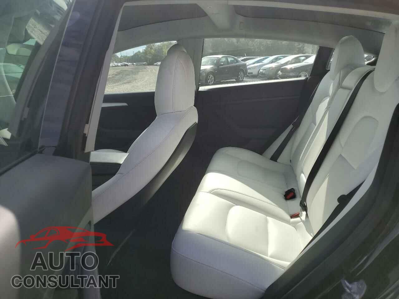 TESLA MODEL 3 2021 - 5YJ3E1EA0MF098587