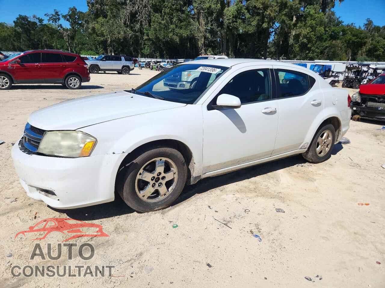 DODGE AVENGER 2011 - 1B3BD1FB4BN557321