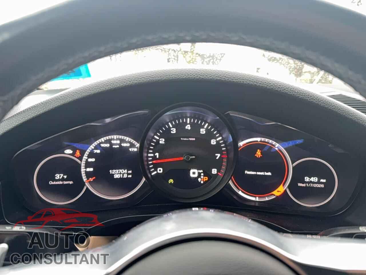 PORSCHE CAYENNE 2020 - WP1AA2AY2LDA02233