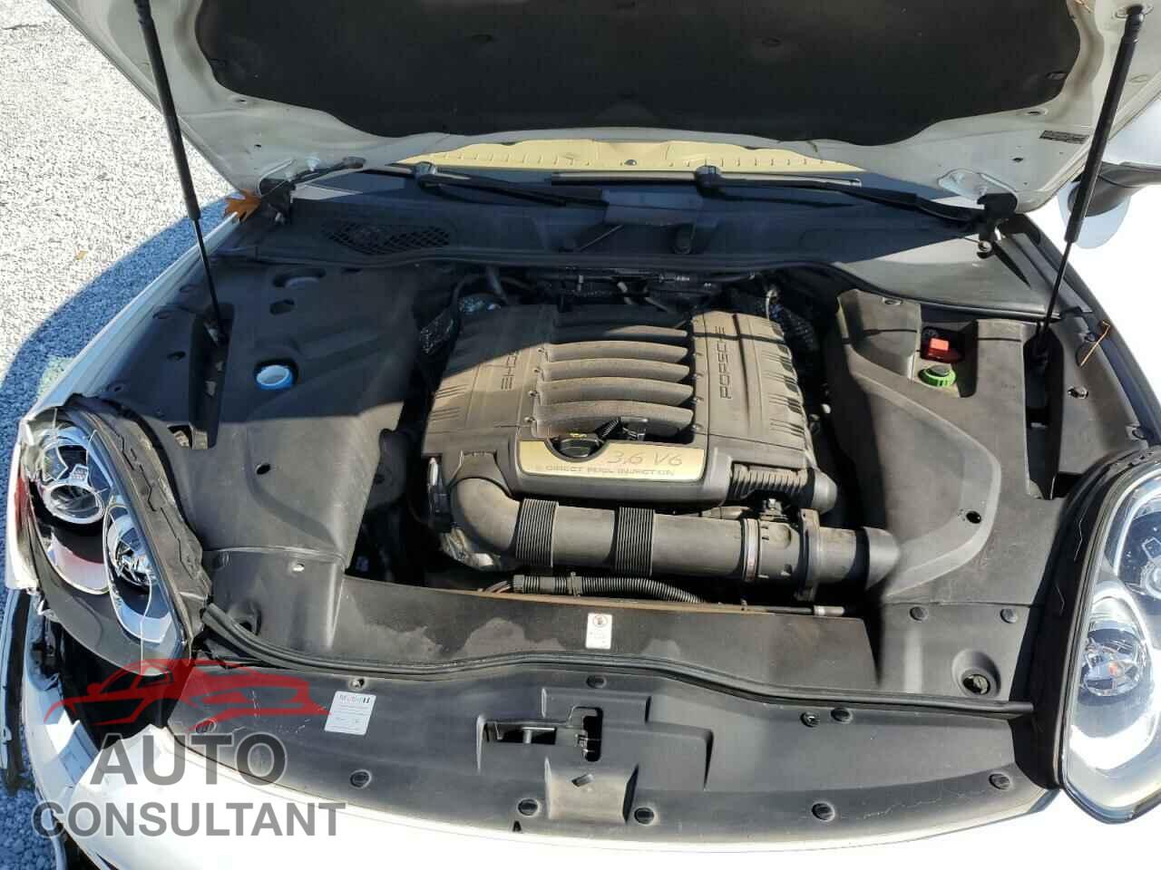 PORSCHE CAYENNE 2017 - WP1AA2A20HKA85031