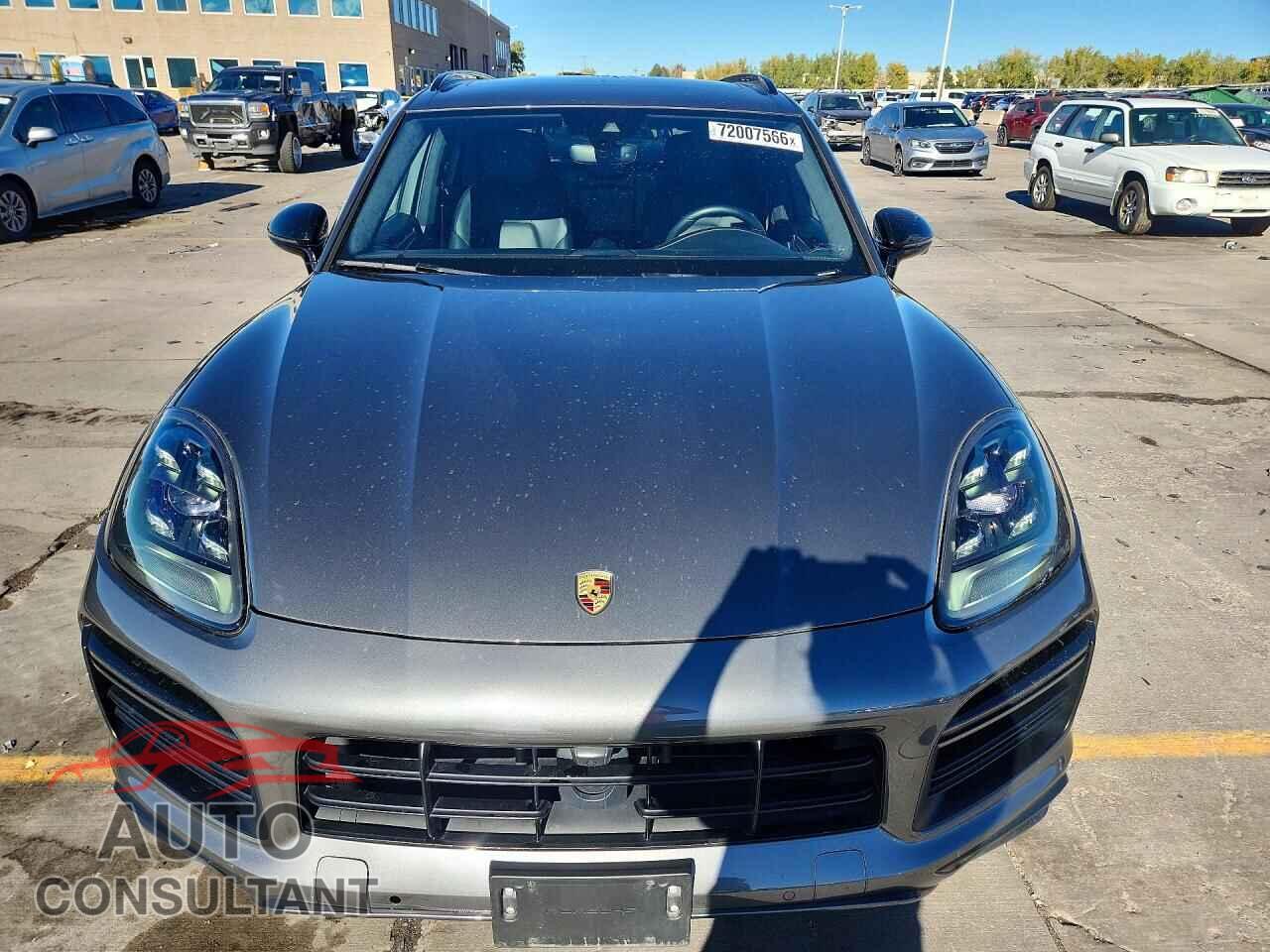 PORSCHE CAYENNE 2019 - WP1AF2AY7KDA80409