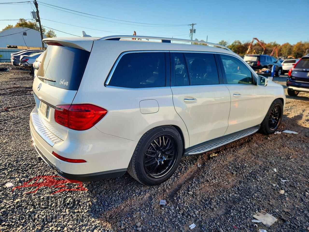 MERCEDES-BENZ GL-CLASS 2013 - 4JGDF7CE1DA265232
