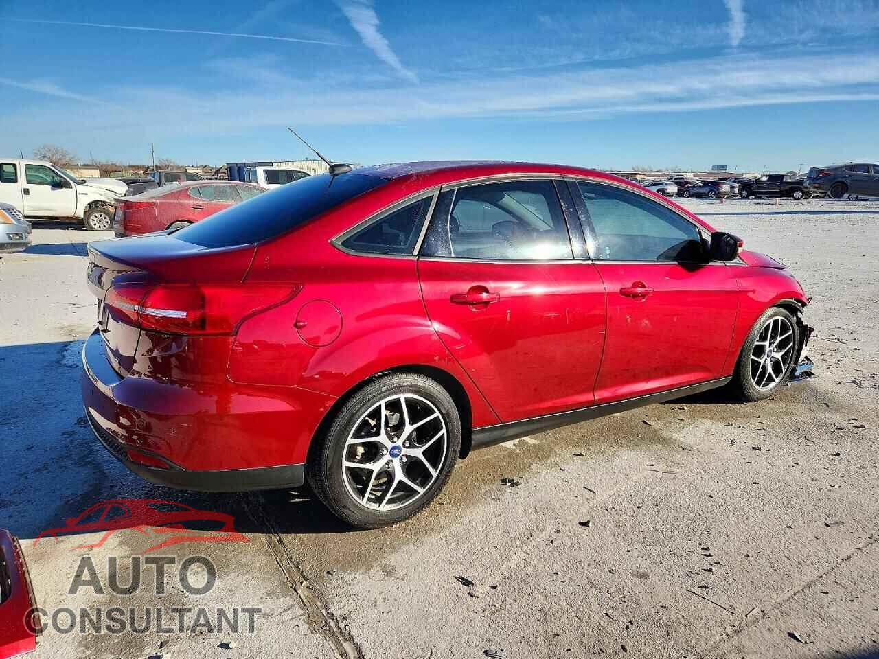 FORD FOCUS 2017 - 1FADP3H21HL235396