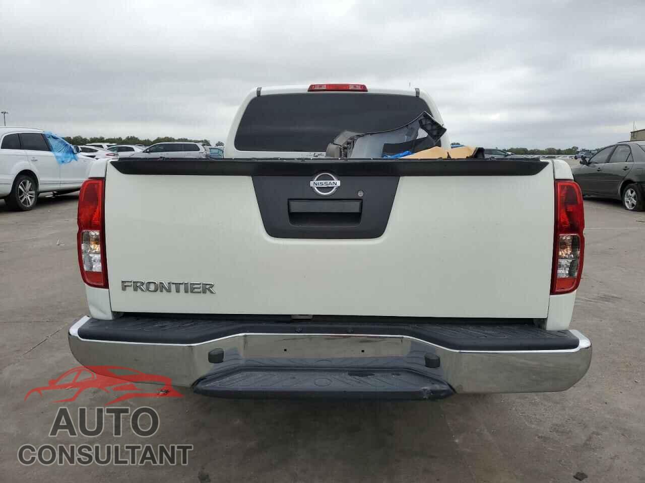 NISSAN FRONTIER 2015 - 1N6BD0CT2FN742699