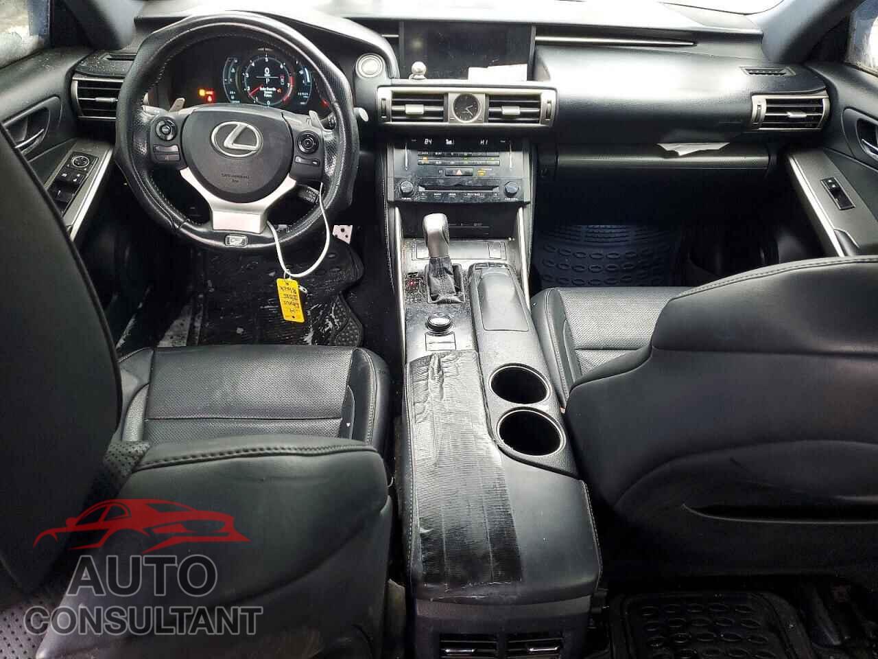 LEXUS IS 2014 - JTHCE1D21E5003627