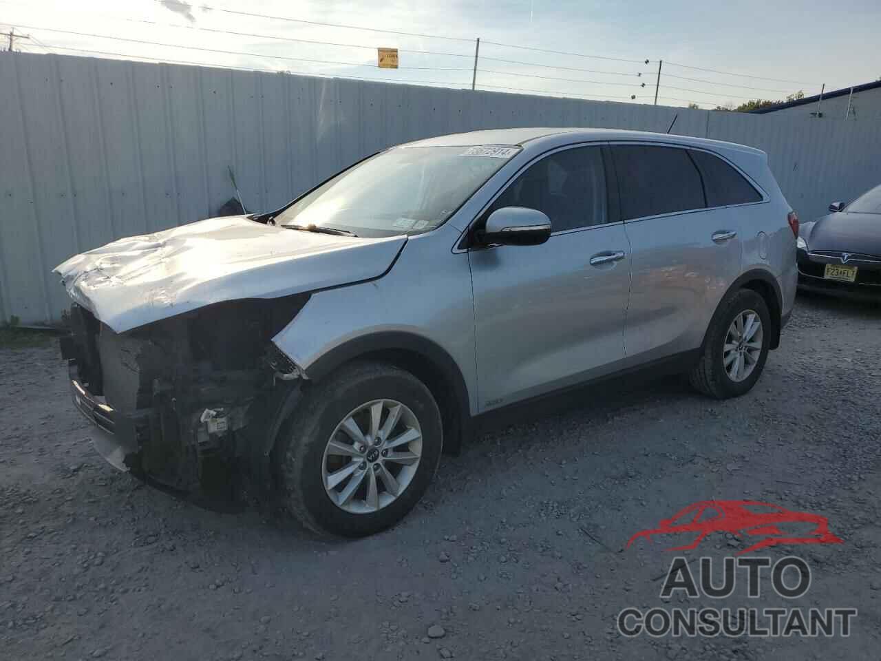 KIA SORENTO 2019 - 5XYPGDA38KG447635