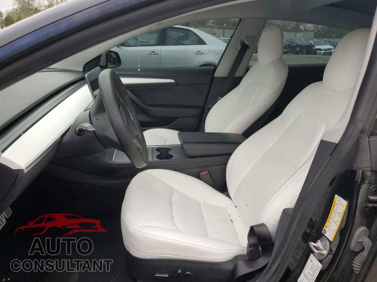 TESLA MODEL 3 2021 - 5YJ3E1EC7MF975545