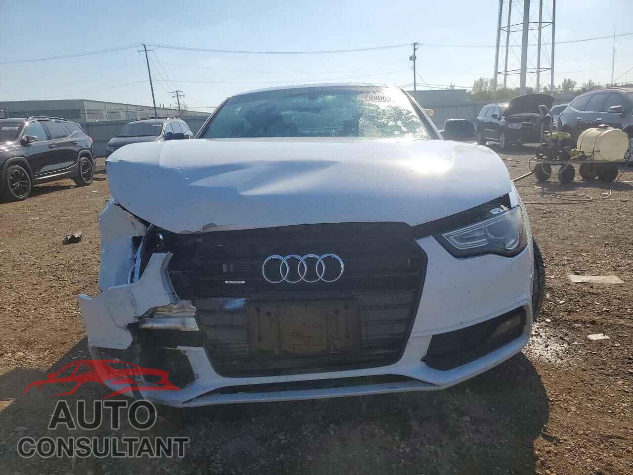 AUDI A5 2014 - WAUMFAFR4EA035182