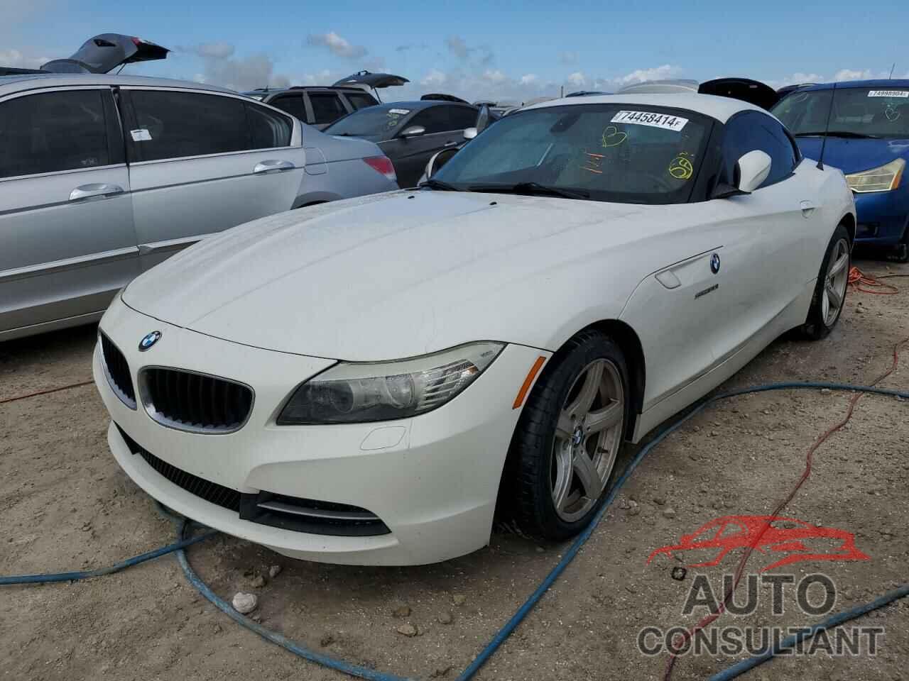 BMW Z4 2011 - WBALM5C54BE379870