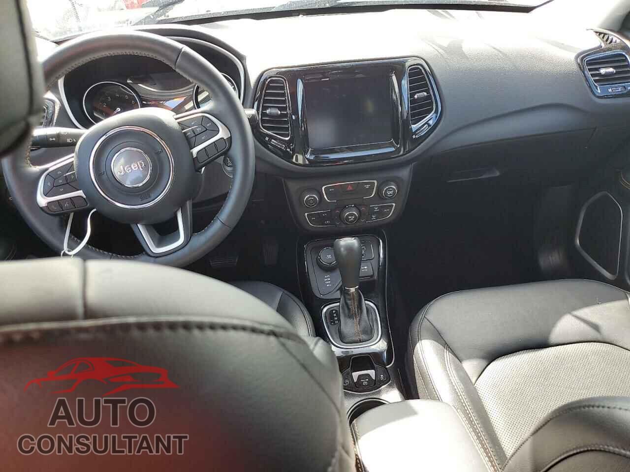 JEEP COMPASS 2019 - 3C4NJDCB3KT656786