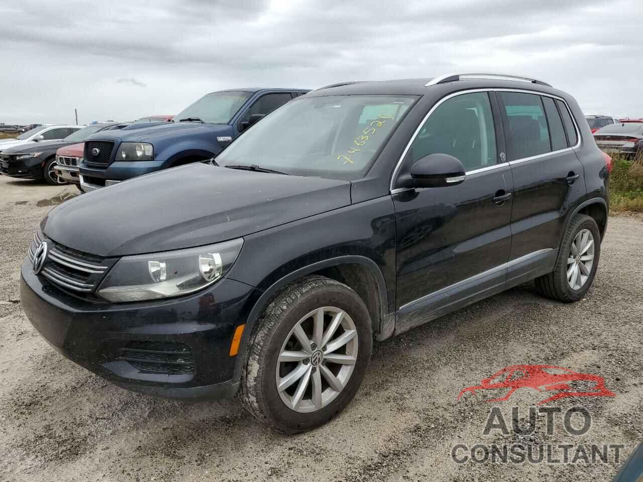 VOLKSWAGEN TIGUAN 2017 - WVGRV7AX1HK008553