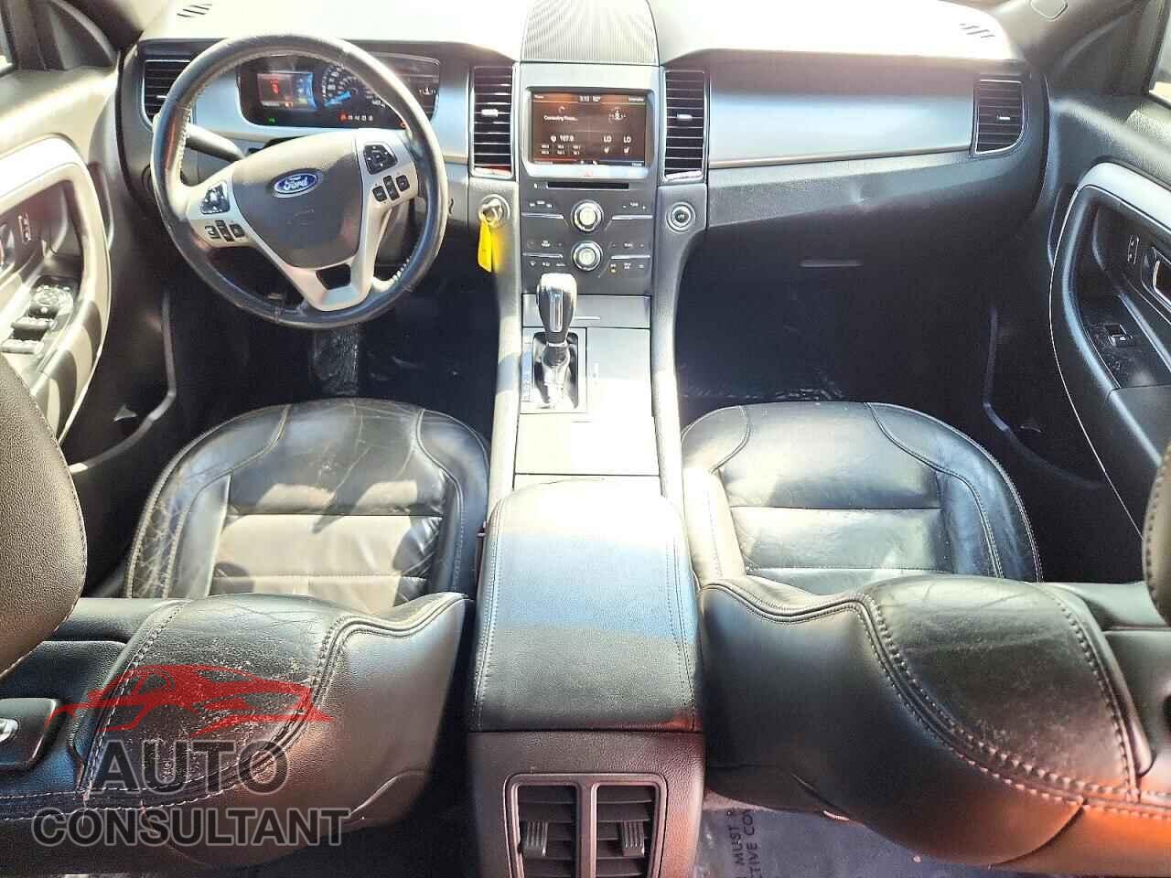 FORD TAURUS 2013 - 1FAHP2E85DG209875