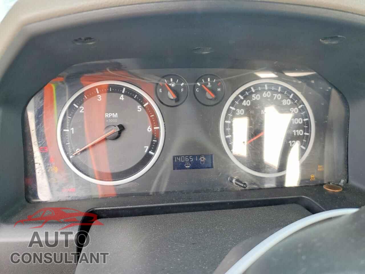 DODGE RAM 1500 2012 - 1C6RD7KT1CS128131