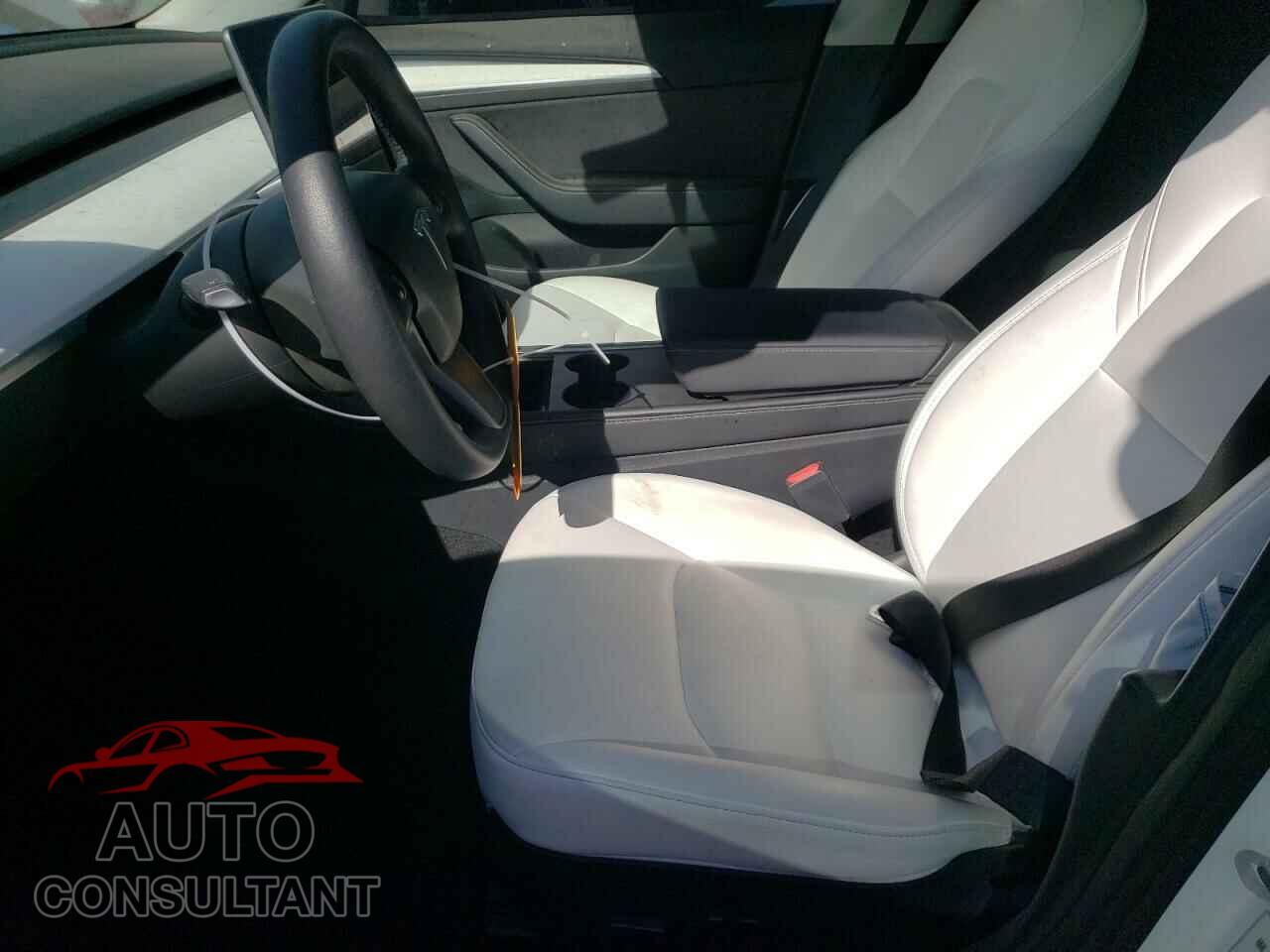 TESLA MODEL 3 2022 - 5YJ3E1EA2NF354701