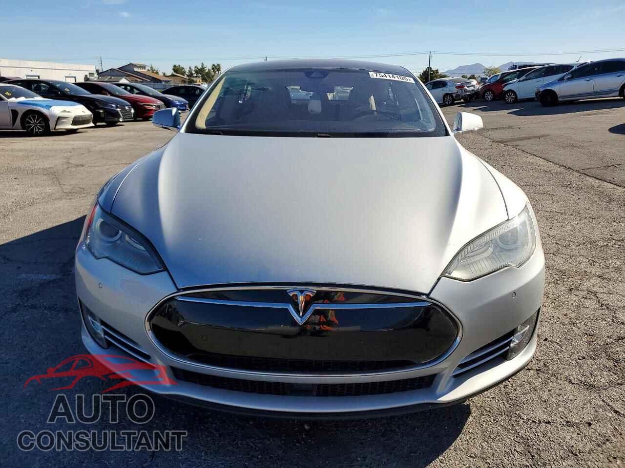 TESLA MODEL S 2014 - 5YJSA1H11EFP56700
