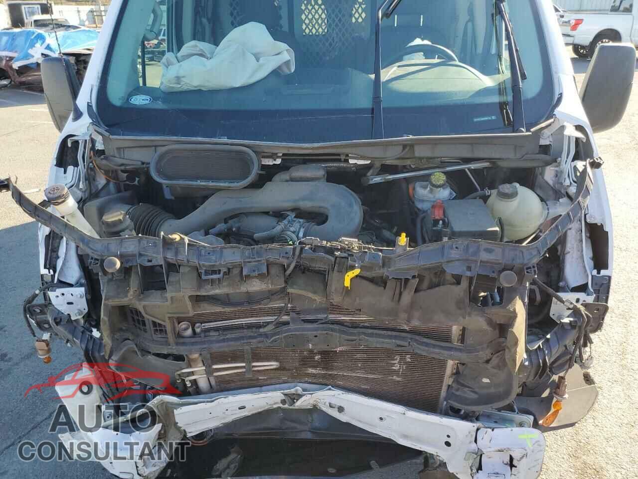 FORD TRANSIT 2019 - 1FTYR1YM6KKB01704