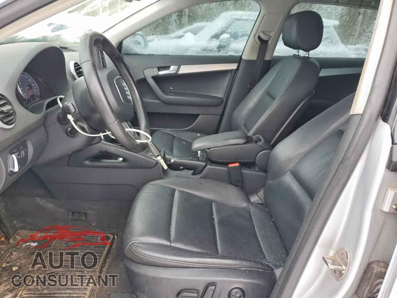 AUDI A3 2012 - WAUMFCFM5CA025175
