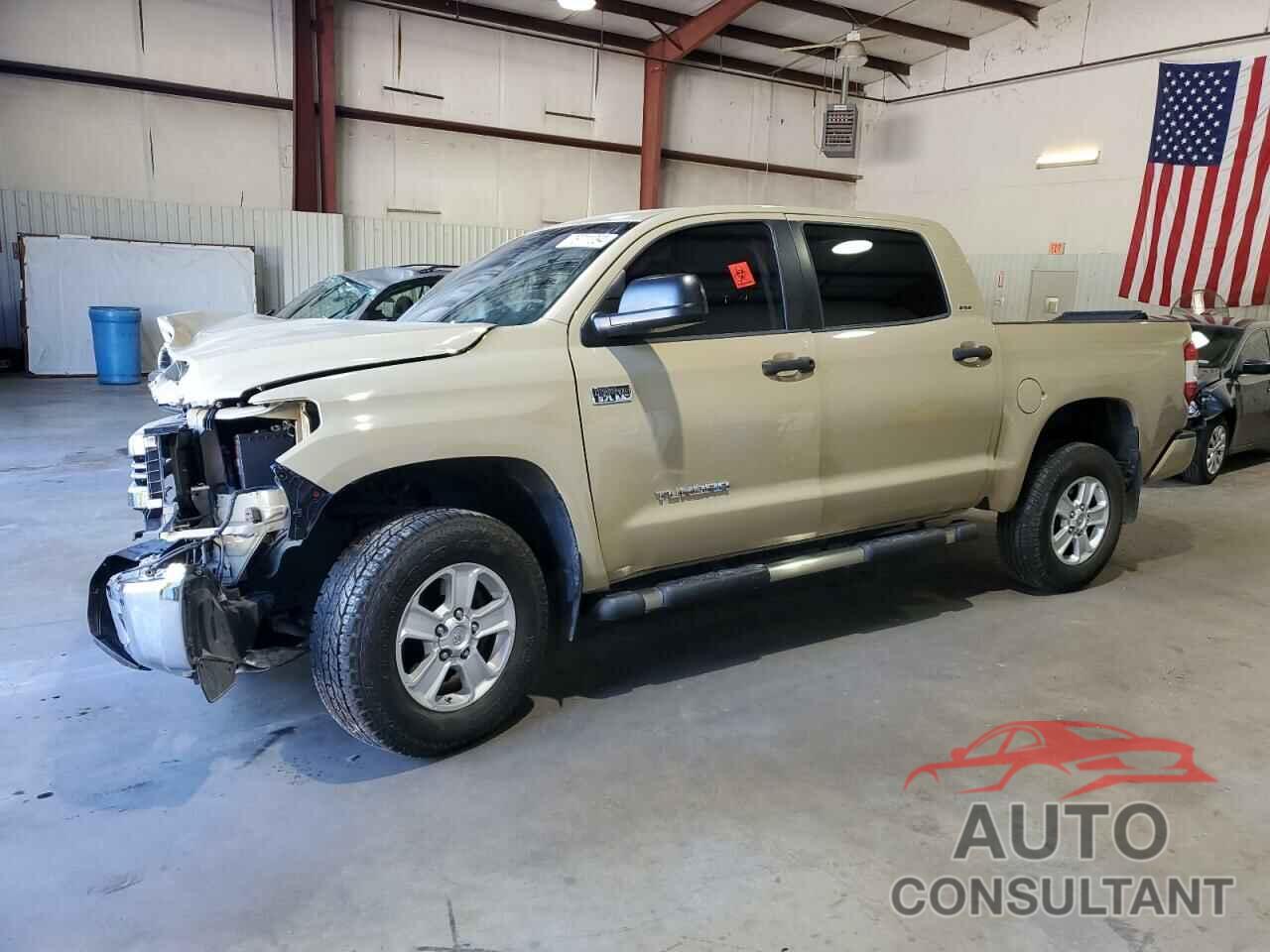 TOYOTA TUNDRA 2017 - 5TFDW5F10HX631637