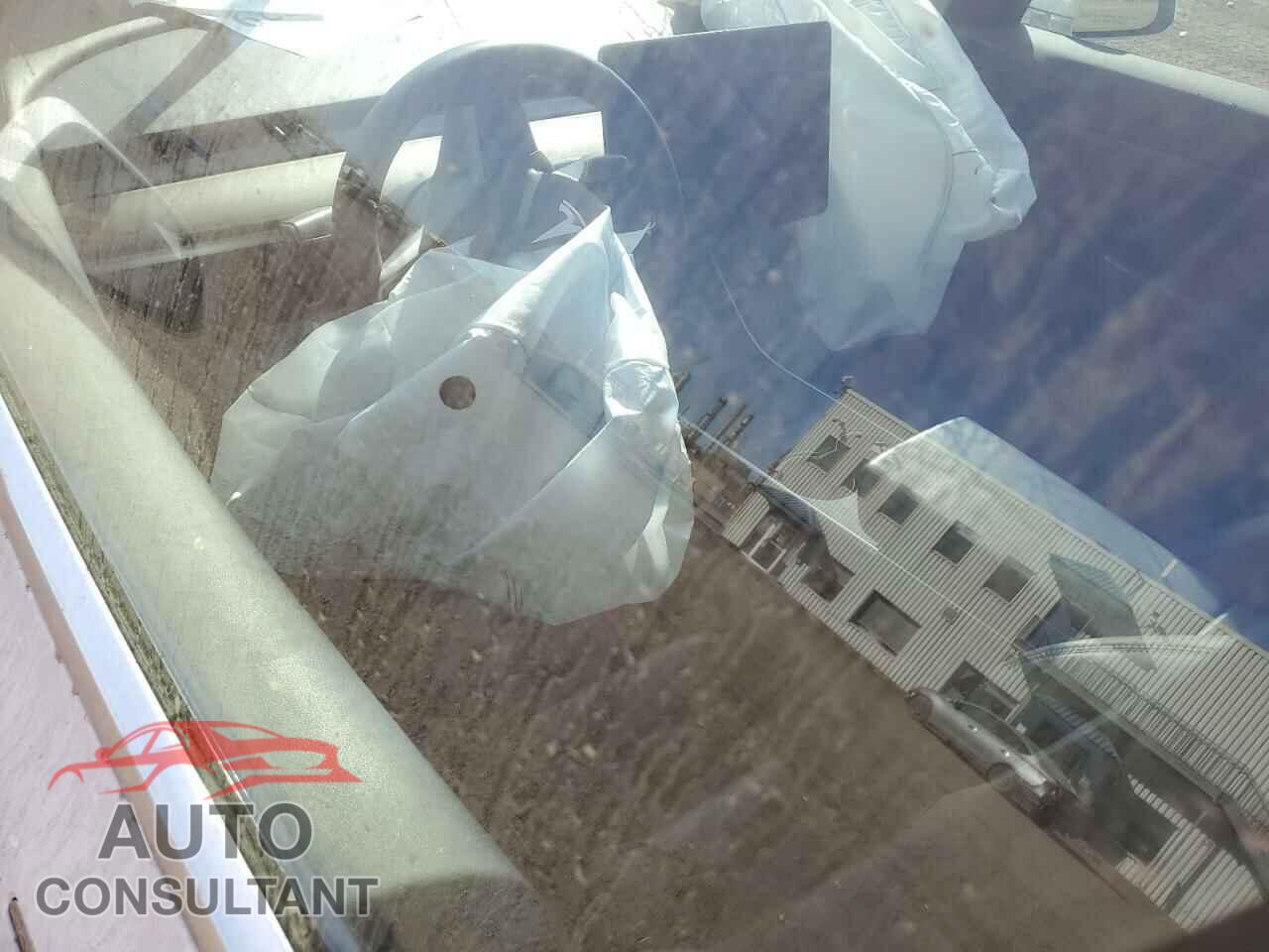 TESLA MODEL 3 2019 - 5YJ3E1EA5KF483219