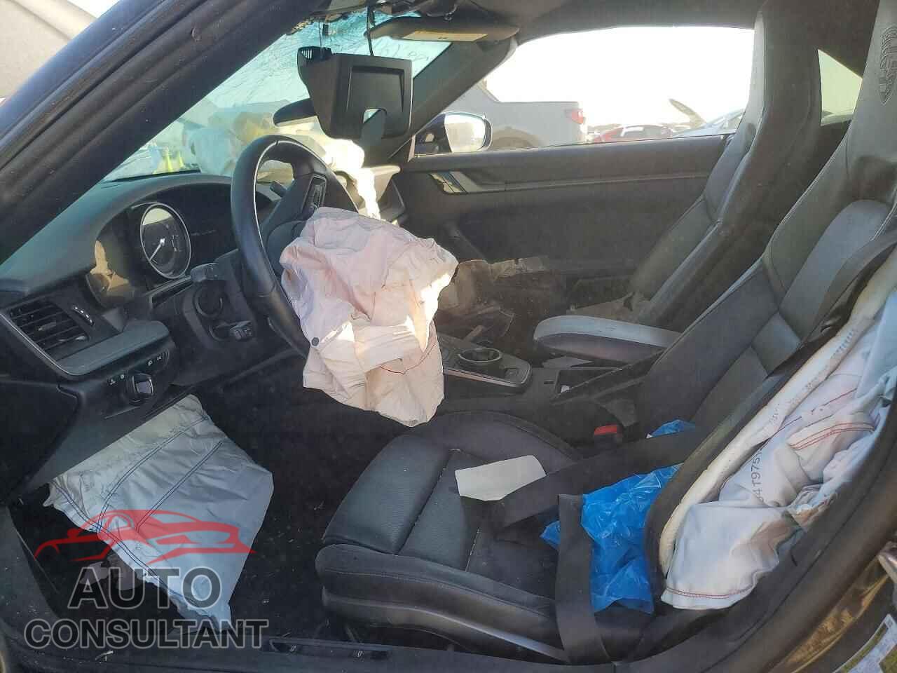 PORSCHE 911 2020 - WP0CA2A9XLS251281