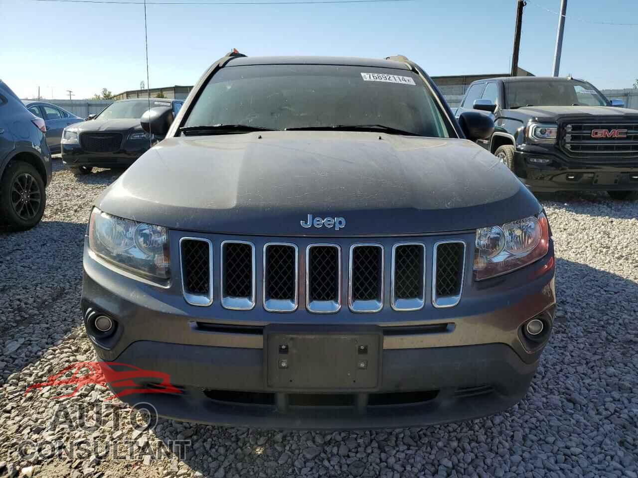 JEEP COMPASS 2017 - 1C4NJDBB9HD142599