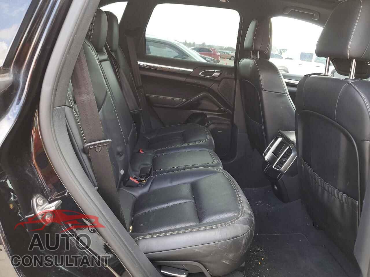 PORSCHE CAYENNE 2016 - WP1AE2A26GLA17720