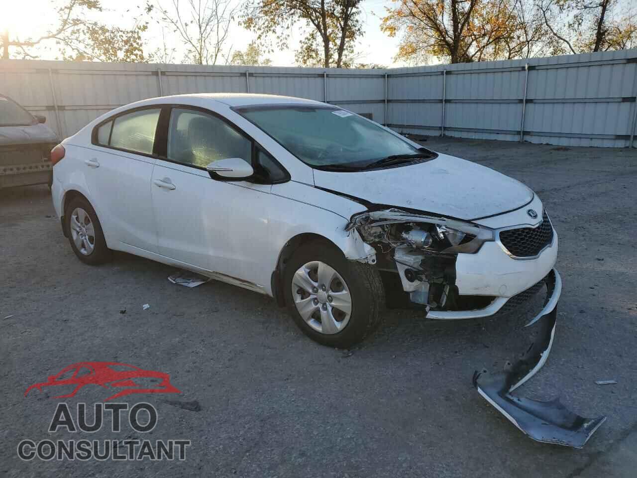 KIA FORTE 2015 - KNAFX4A67F5371908