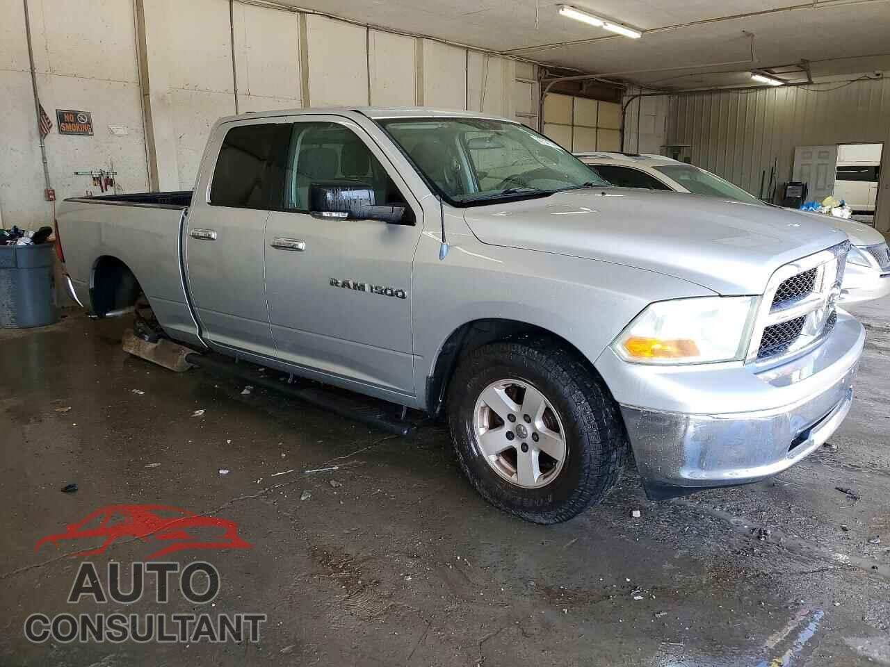 DODGE RAM 1500 2011 - 1D7RB1GP2BS703008