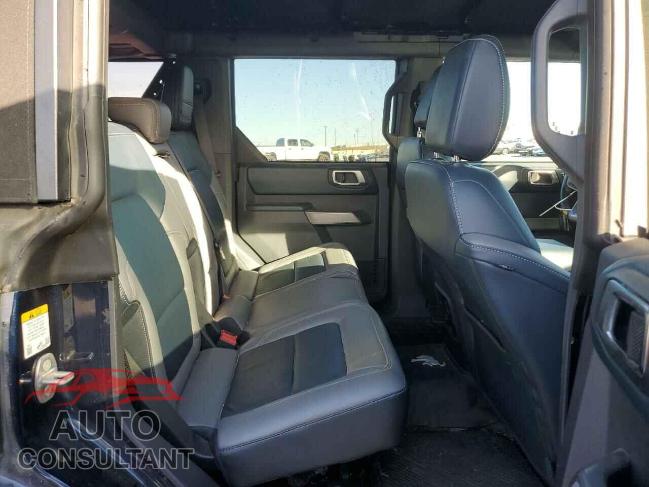 FORD BRONCO 2021 - 1FMEE5BP1MLB07198