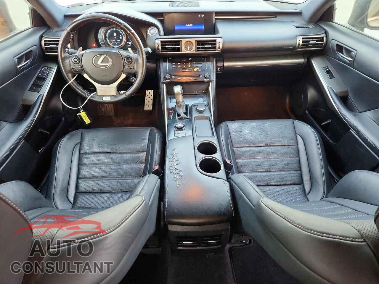 LEXUS IS 2014 - JTHBF1D27E5001003