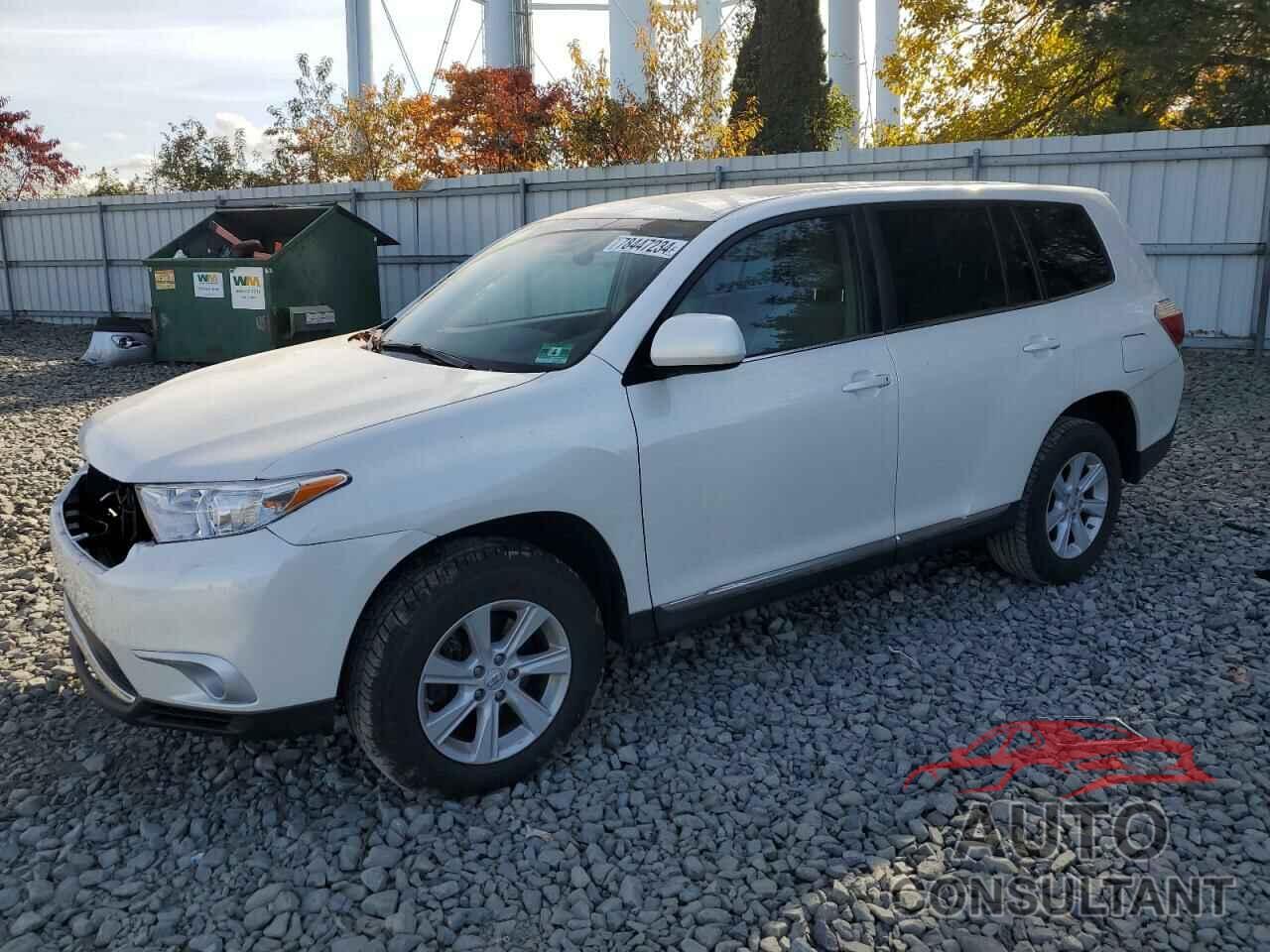 TOYOTA HIGHLANDER 2013 - 5TDBK3EH5DS250453