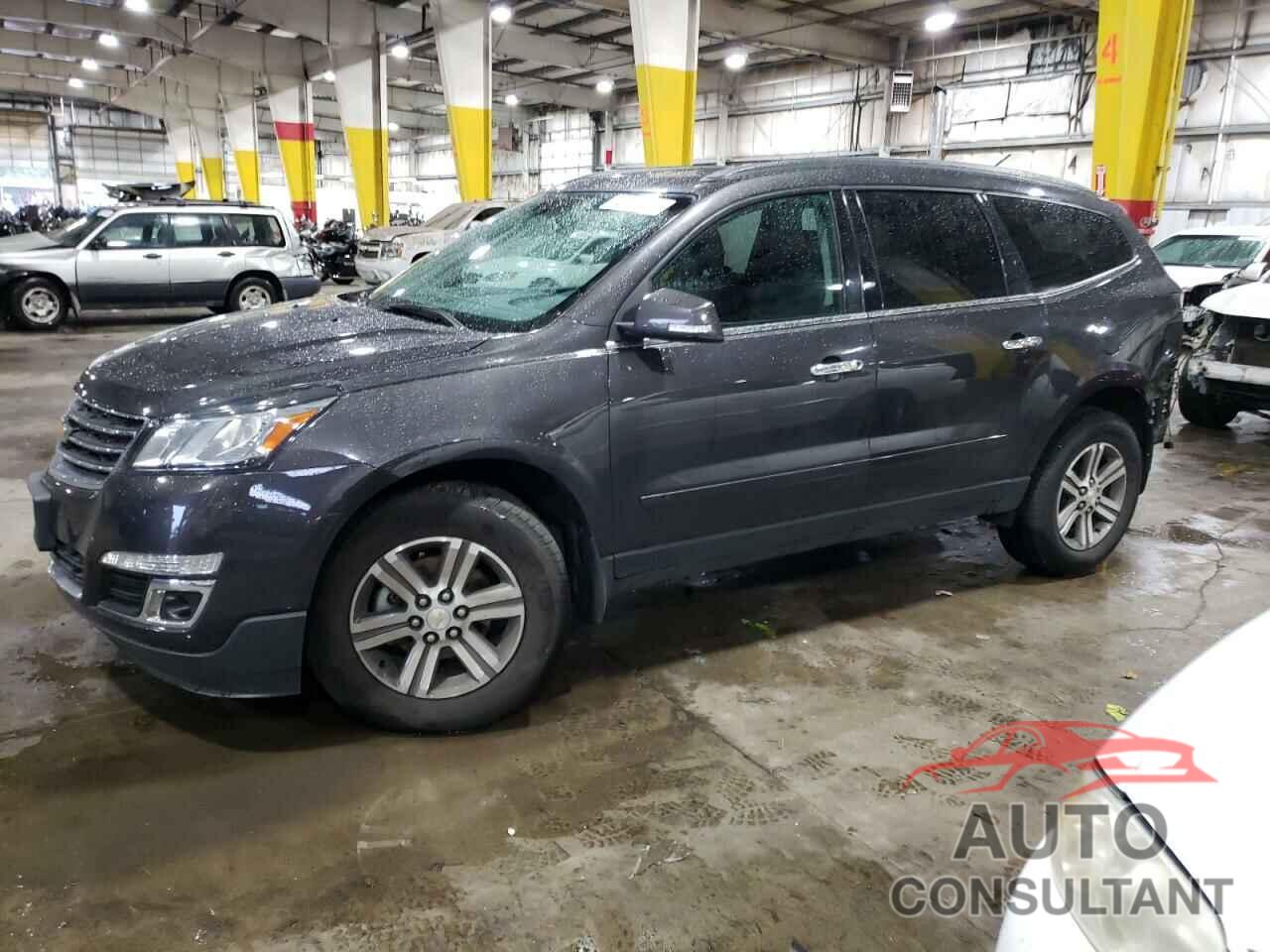 CHEVROLET TRAVERSE 2015 - 1GNKRHKD8FJ329729