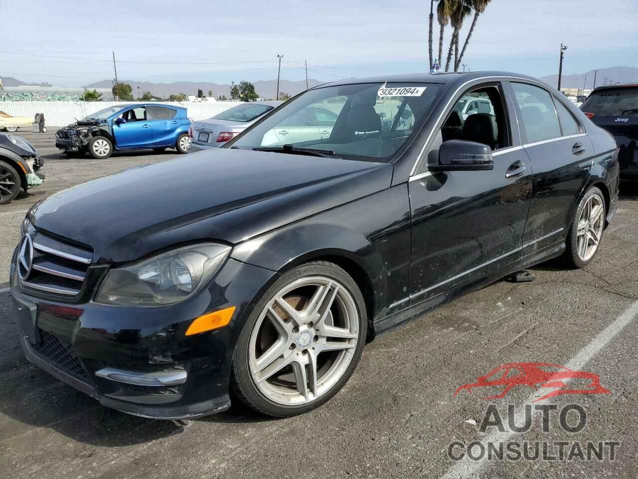 MERCEDES-BENZ C-CLASS 2014 - WDDGF4HBXEG242549