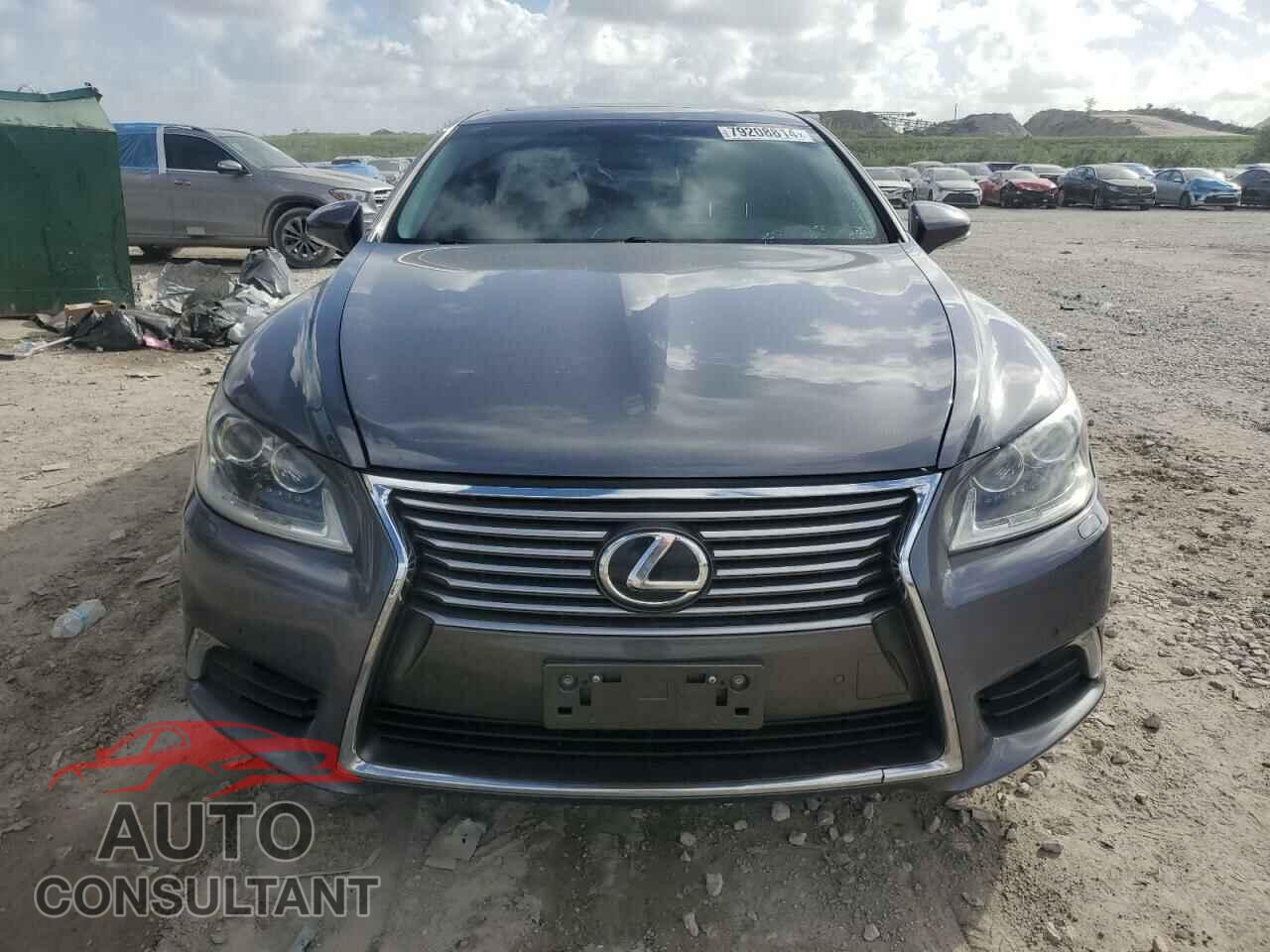 LEXUS LS460 2013 - JTHBL5EF3D5124846