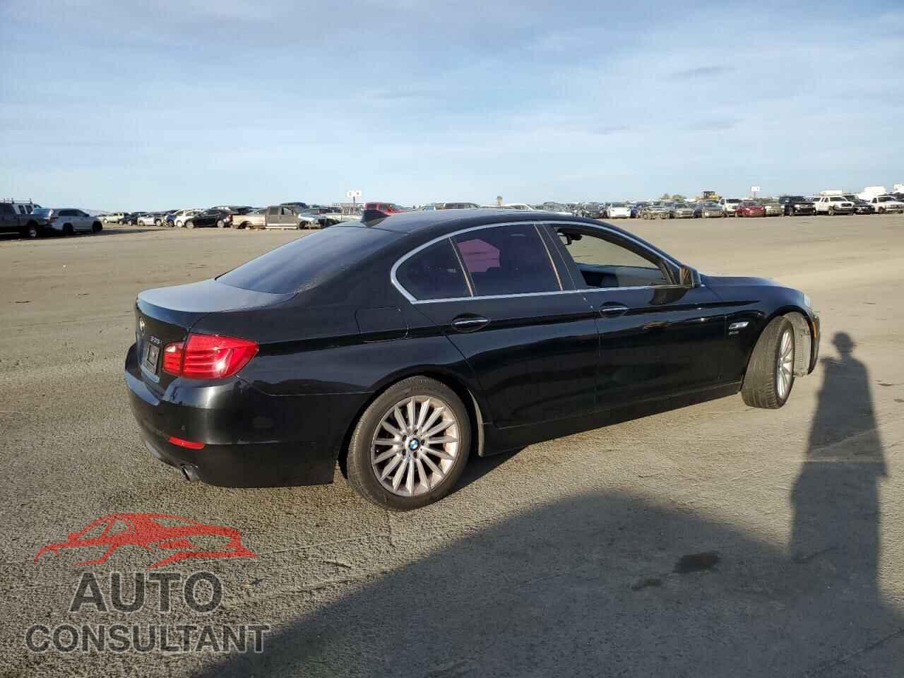 BMW 5 SERIES 2011 - WBAFU7C55BC878889