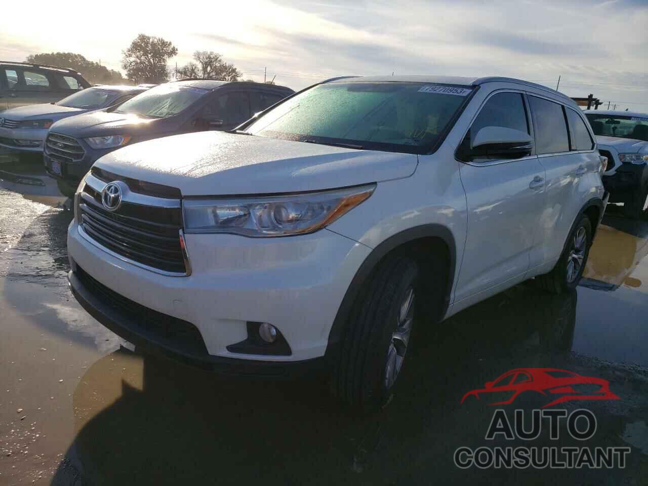 TOYOTA HIGHLANDER 2015 - 5TDKKRFH5FS117230