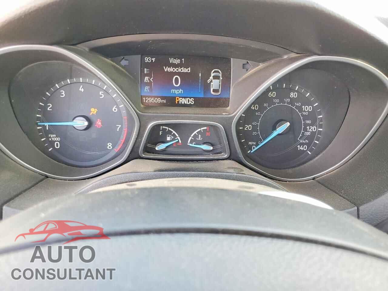 FORD FOCUS 2017 - 1FADP3J28HL265022