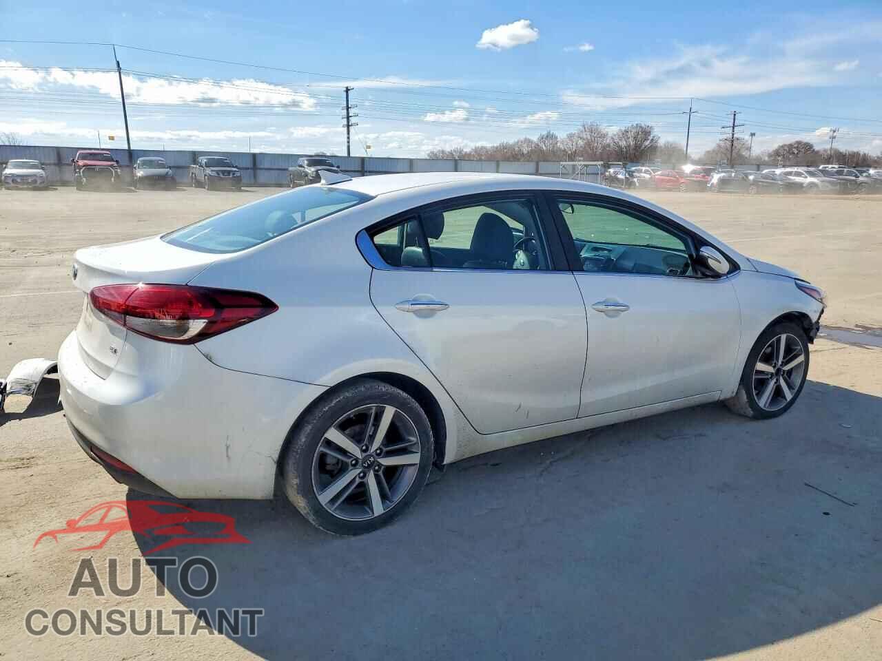 KIA FORTE 2017 - 3KPFL4A84HE006884