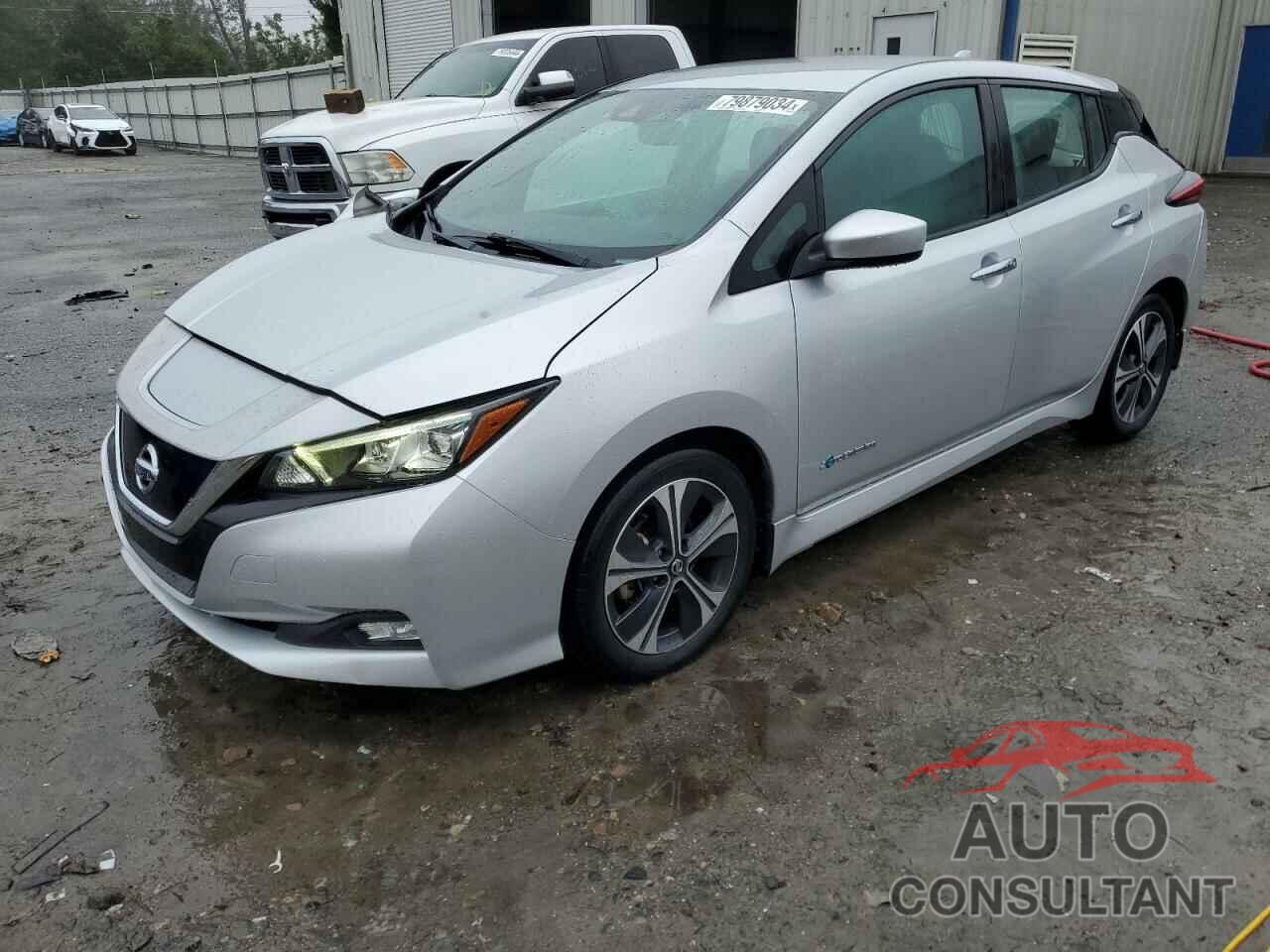 NISSAN LEAF 2018 - 1N4AZ1CPXJC307707