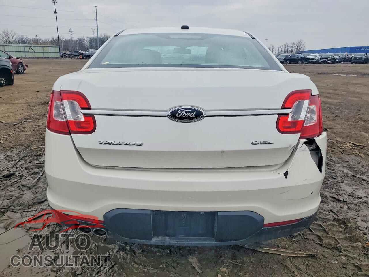 FORD TAURUS 2010 - 1FAHP2EW2AG134983
