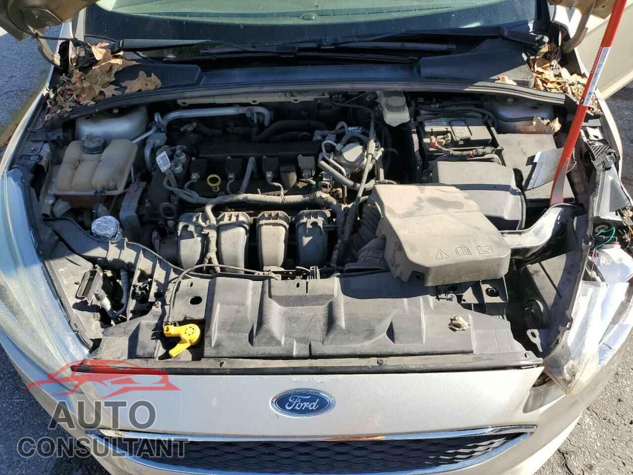 FORD FOCUS 2017 - 1FADP3F21HL200960