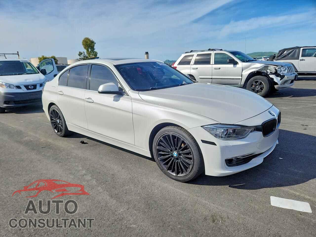 BMW 3 SERIES 2012 - WBA3C1C53CF431206