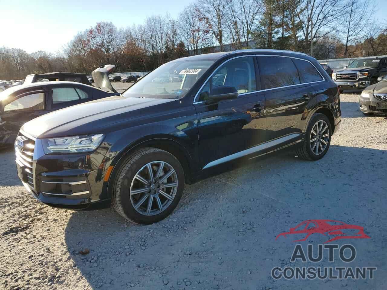 AUDI Q7 2018 - WA1VAAF78JD010051