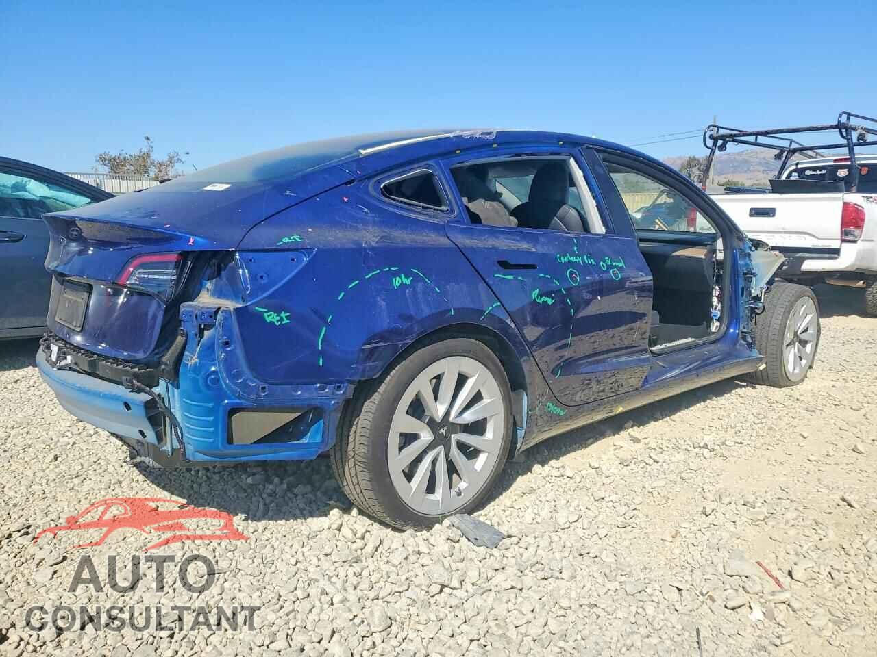 TESLA MODEL 3 2022 - 5YJ3E1EA2NF375404